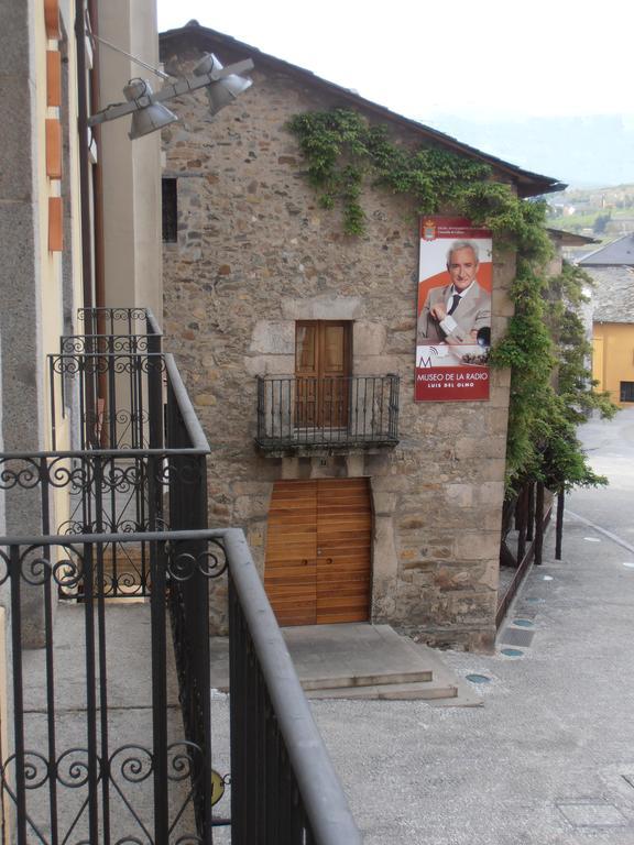 Hostal Virgen De La Encina Ponferrada Chambre photo